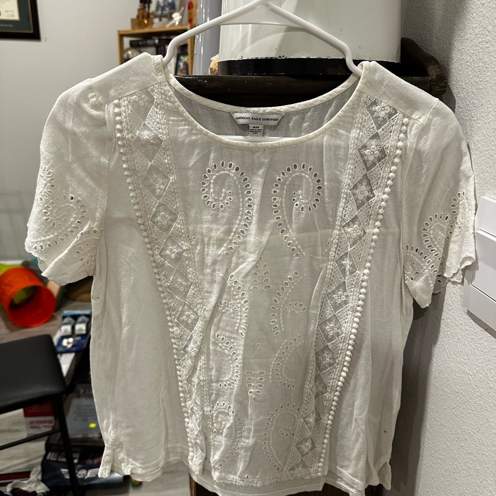 White Embroidered Women's Top, American Eagle, size medium